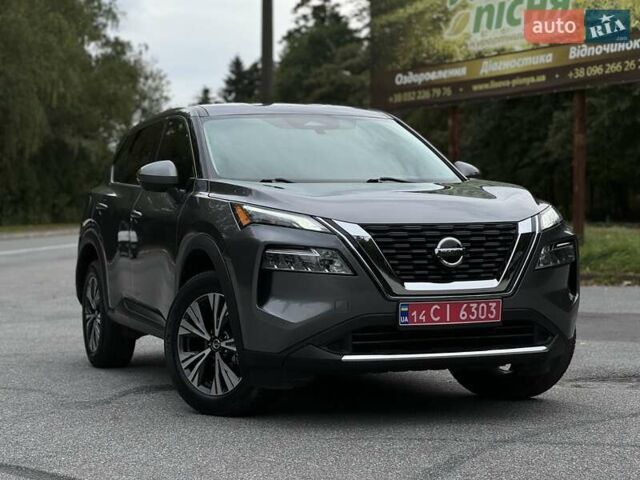 Сірий Ніссан Rogue, об'ємом двигуна 2.49 л та пробігом 127 тис. км за 18800 $, фото 8 на Automoto.ua