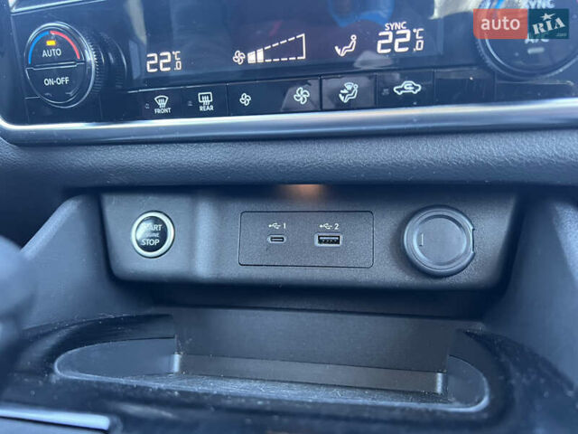 Серый Ниссан Rogue, объемом двигателя 2.49 л и пробегом 152 тыс. км за 19499 $, фото 27 на Automoto.ua