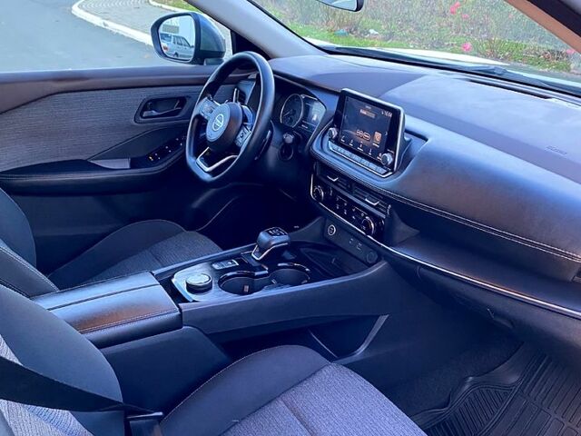 Сірий Ніссан Rogue, об'ємом двигуна 2.5 л та пробігом 124 тис. км за 20400 $, фото 12 на Automoto.ua