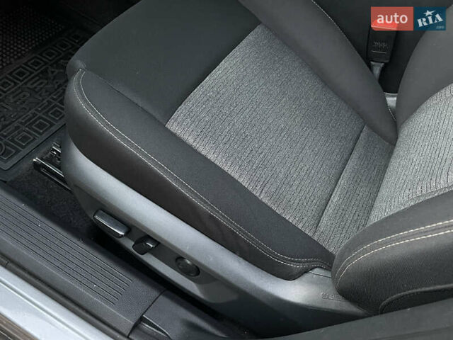 Серый Ниссан Rogue, объемом двигателя 2.49 л и пробегом 151 тыс. км за 19990 $, фото 20 на Automoto.ua