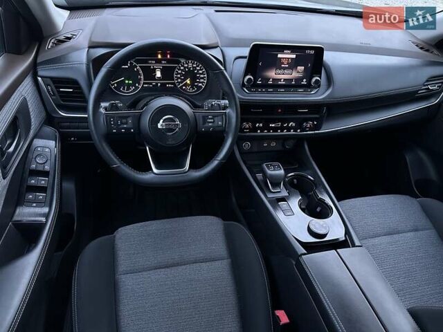 Серый Ниссан Rogue, объемом двигателя 2.5 л и пробегом 69 тыс. км за 20900 $, фото 27 на Automoto.ua