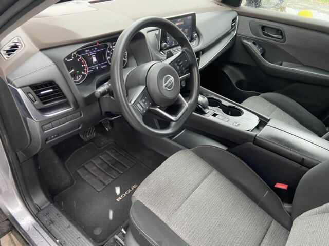 Серый Ниссан Rogue, объемом двигателя 2.5 л и пробегом 79 тыс. км за 21000 $, фото 9 на Automoto.ua