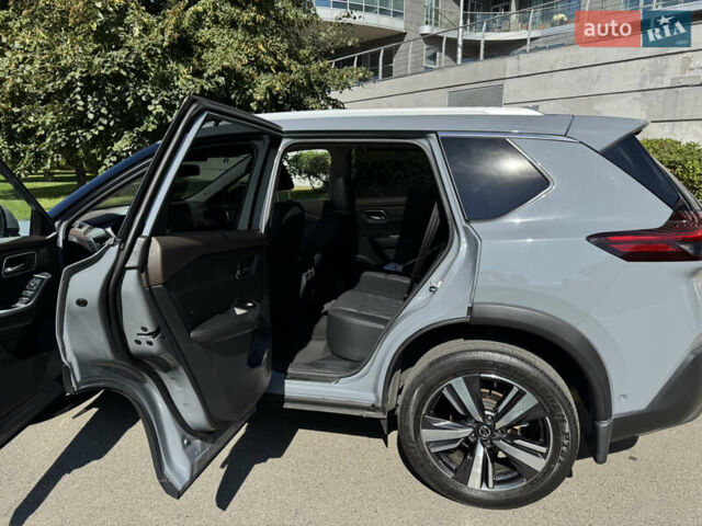 Сірий Ніссан Rogue, об'ємом двигуна 2.49 л та пробігом 27 тис. км за 30900 $, фото 15 на Automoto.ua