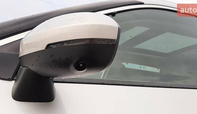 Серый Ниссан Rogue, объемом двигателя 2.5 л и пробегом 46 тыс. км за 29000 $, фото 24 на Automoto.ua