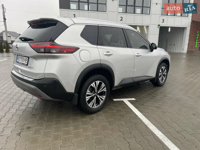 Серый Ниссан Rogue, объемом двигателя 2.49 л и пробегом 145 тыс. км за 22850 $, фото 6 на Automoto.ua