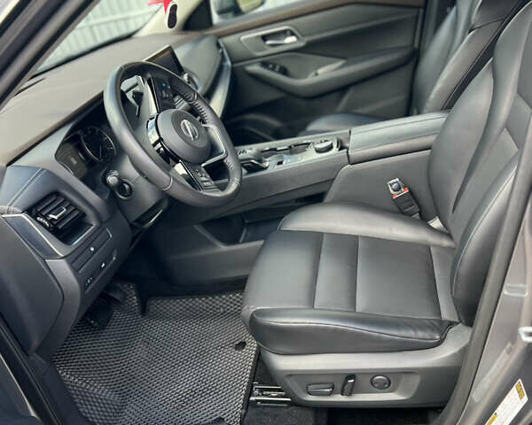 Сірий Ніссан Rogue, об'ємом двигуна 2.49 л та пробігом 91 тис. км за 22700 $, фото 13 на Automoto.ua