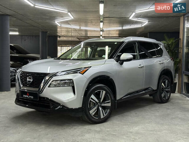 Серый Ниссан Rogue, объемом двигателя 1.5 л и пробегом 29 тыс. км за 28900 $, фото 6 на Automoto.ua