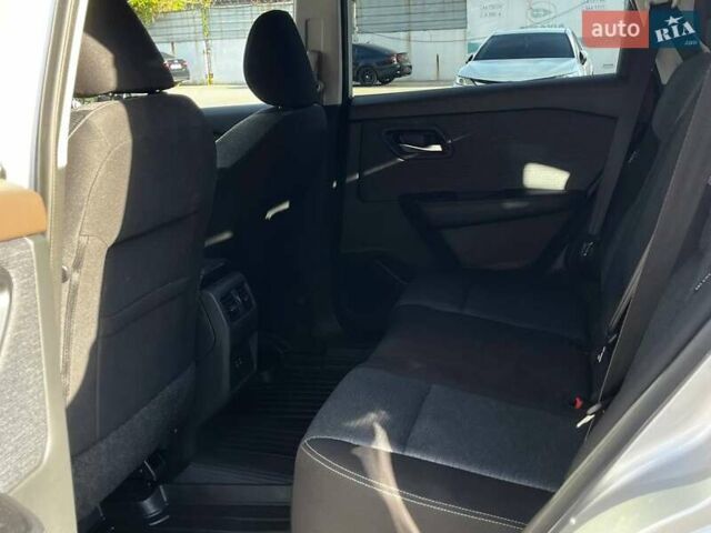 Серый Ниссан Rogue, объемом двигателя 1.5 л и пробегом 111 тыс. км за 23500 $, фото 12 на Automoto.ua