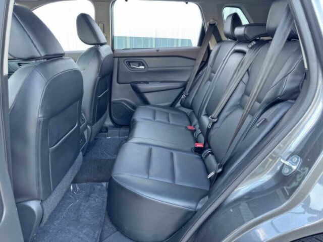 Сірий Ніссан Rogue, об'ємом двигуна 1.5 л та пробігом 13 тис. км за 14800 $, фото 13 на Automoto.ua