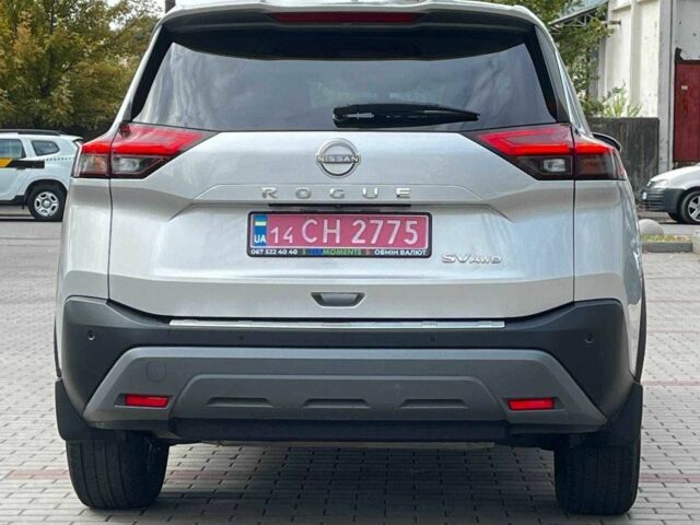 Сірий Ніссан Rogue, об'ємом двигуна 1.5 л та пробігом 449 тис. км за 22500 $, фото 4 на Automoto.ua