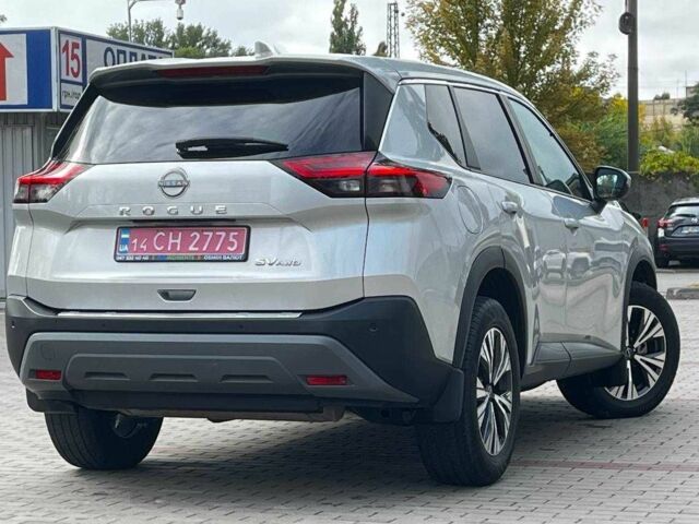 Сірий Ніссан Rogue, об'ємом двигуна 1.5 л та пробігом 449 тис. км за 22500 $, фото 3 на Automoto.ua