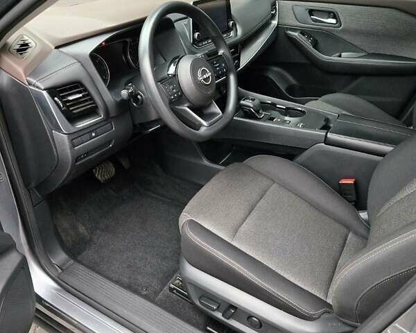 Серый Ниссан Rogue, объемом двигателя 1.5 л и пробегом 40 тыс. км за 18499 $, фото 42 на Automoto.ua