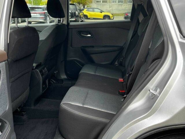 Сірий Ніссан Rogue, об'ємом двигуна 1.5 л та пробігом 449 тис. км за 22500 $, фото 11 на Automoto.ua