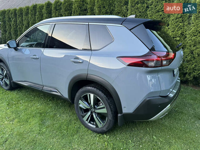 Сірий Ніссан Rogue, об'ємом двигуна 1.5 л та пробігом 32 тис. км за 28000 $, фото 16 на Automoto.ua