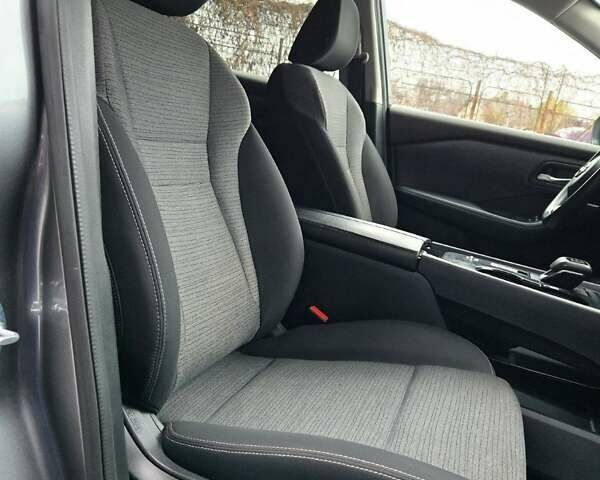 Серый Ниссан Rogue, объемом двигателя 1.5 л и пробегом 40 тыс. км за 18499 $, фото 62 на Automoto.ua