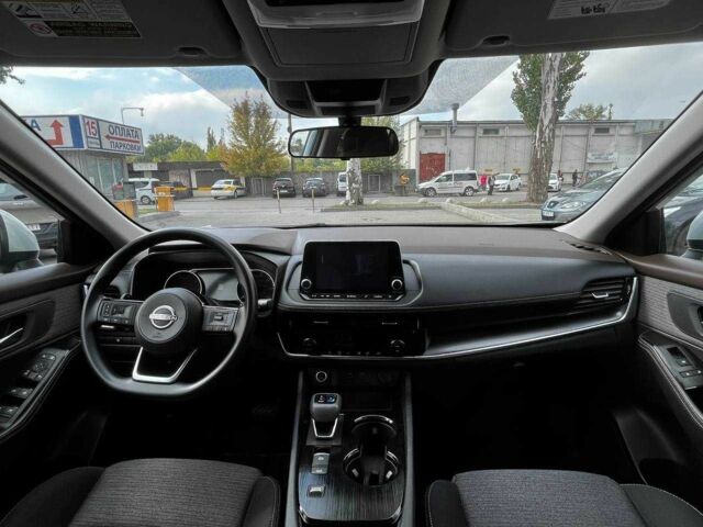 Сірий Ніссан Rogue, об'ємом двигуна 1.5 л та пробігом 449 тис. км за 22500 $, фото 16 на Automoto.ua