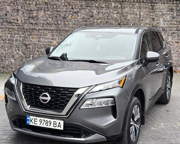 Серый Ниссан Rogue, объемом двигателя 1.5 л и пробегом 40 тыс. км за 18499 $, фото 10 на Automoto.ua