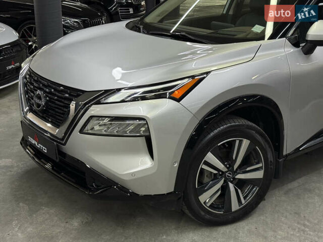Серый Ниссан Rogue, объемом двигателя 1.5 л и пробегом 29 тыс. км за 28900 $, фото 7 на Automoto.ua