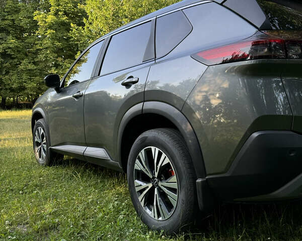 Серый Ниссан Rogue, объемом двигателя 1.48 л и пробегом 30 тыс. км за 22350 $, фото 22 на Automoto.ua