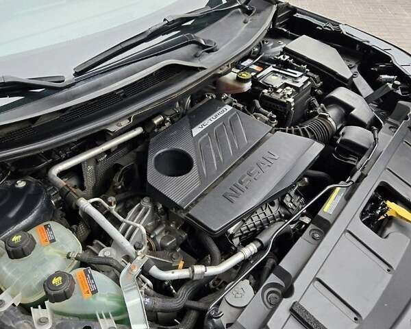 Серый Ниссан Rogue, объемом двигателя 1.5 л и пробегом 40 тыс. км за 18499 $, фото 75 на Automoto.ua