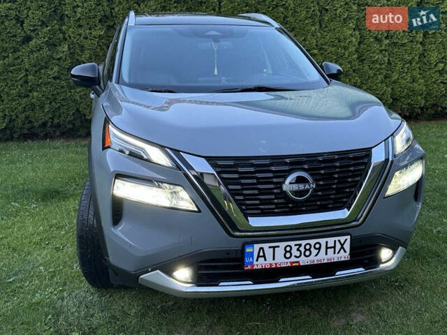 Сірий Ніссан Rogue, об'ємом двигуна 1.5 л та пробігом 32 тис. км за 28000 $, фото 13 на Automoto.ua