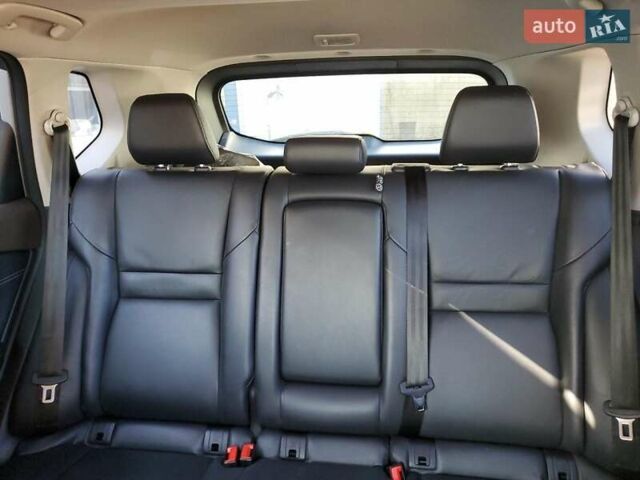 Серый Ниссан Rogue, объемом двигателя 1.5 л и пробегом 170 тыс. км за 6300 $, фото 9 на Automoto.ua