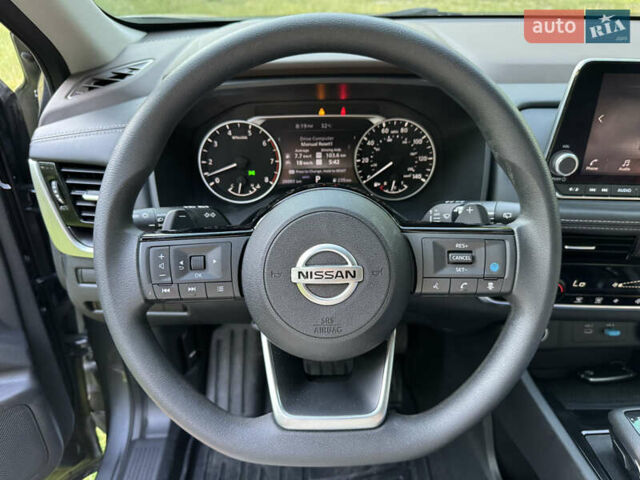 Серый Ниссан Rogue, объемом двигателя 1.48 л и пробегом 30 тыс. км за 22350 $, фото 33 на Automoto.ua