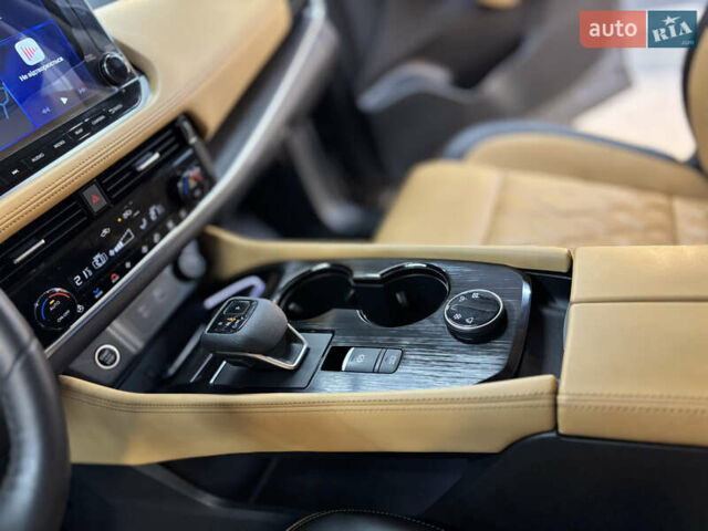 Серый Ниссан Rogue, объемом двигателя 1.5 л и пробегом 46 тыс. км за 26000 $, фото 29 на Automoto.ua