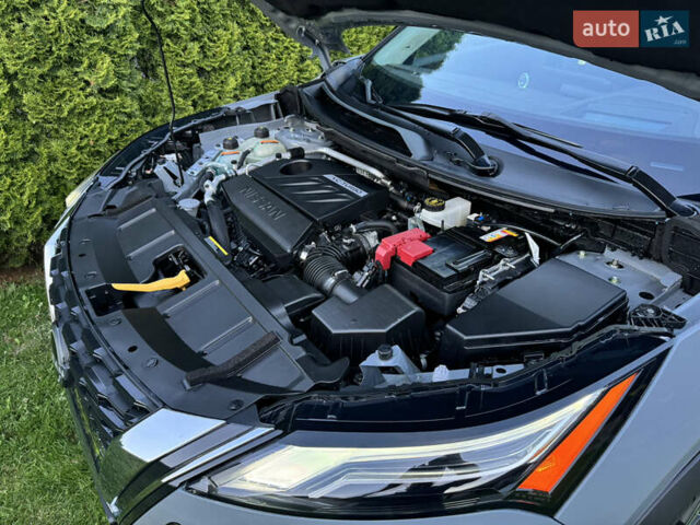 Сірий Ніссан Rogue, об'ємом двигуна 1.5 л та пробігом 32 тис. км за 28000 $, фото 28 на Automoto.ua