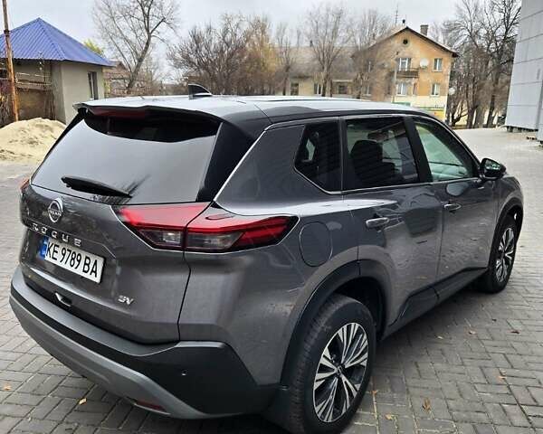 Серый Ниссан Rogue, объемом двигателя 1.5 л и пробегом 40 тыс. км за 18499 $, фото 19 на Automoto.ua