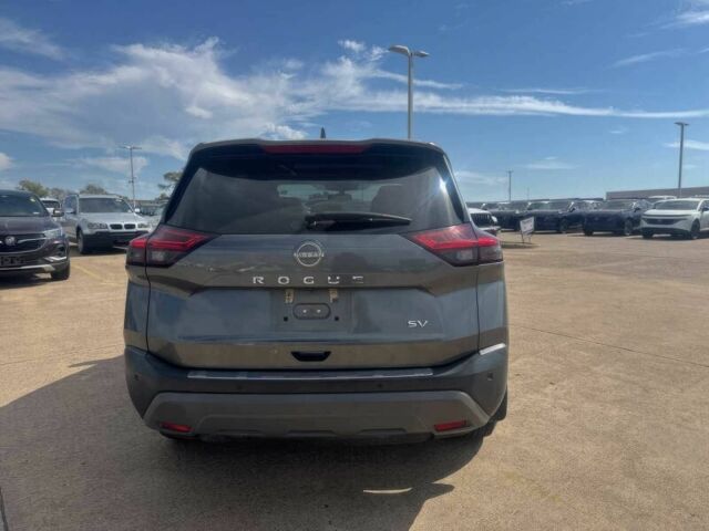 Сірий Ніссан Rogue, об'ємом двигуна 1.5 л та пробігом 10 тис. км за 8400 $, фото 6 на Automoto.ua