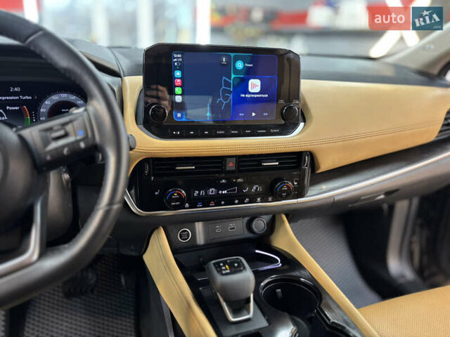 Серый Ниссан Rogue, объемом двигателя 1.5 л и пробегом 46 тыс. км за 26000 $, фото 28 на Automoto.ua