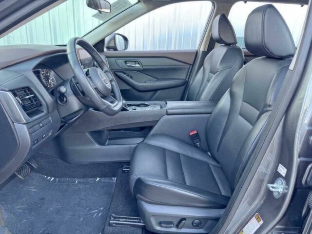 Сірий Ніссан Rogue, об'ємом двигуна 1.5 л та пробігом 13 тис. км за 14800 $, фото 10 на Automoto.ua