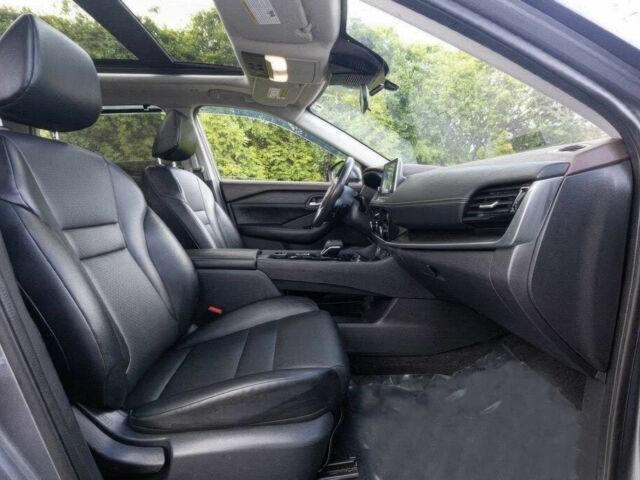 Сірий Ніссан Rogue, об'ємом двигуна 1.5 л та пробігом 14 тис. км за 5450 $, фото 7 на Automoto.ua