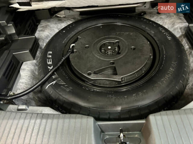 Серый Ниссан Rogue, объемом двигателя 1.5 л и пробегом 46 тыс. км за 26000 $, фото 35 на Automoto.ua