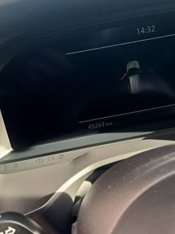 Сірий Ніссан Rogue, об'ємом двигуна 1.5 л та пробігом 45 тис. км за 28000 $, фото 2 на Automoto.ua