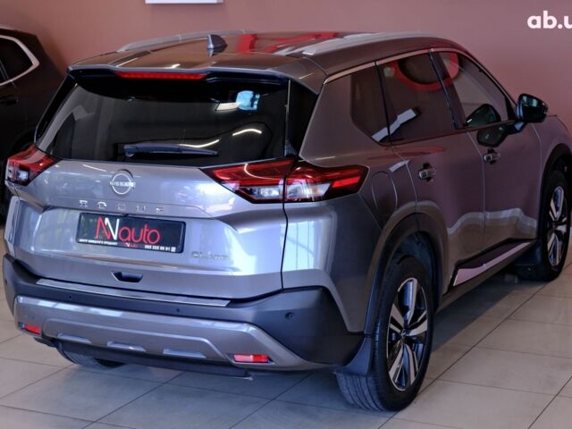 Серый Ниссан Rogue, объемом двигателя 1.5 л и пробегом 46 тыс. км за 24900 $, фото 4 на Automoto.ua