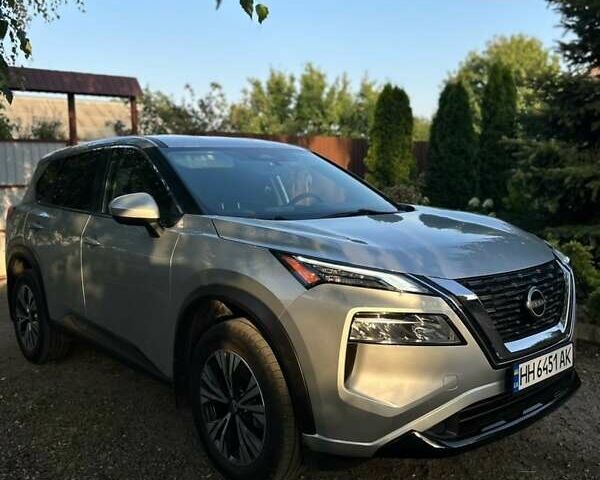 Сірий Ніссан Rogue, об'ємом двигуна 1.5 л та пробігом 62 тис. км за 22000 $, фото 8 на Automoto.ua