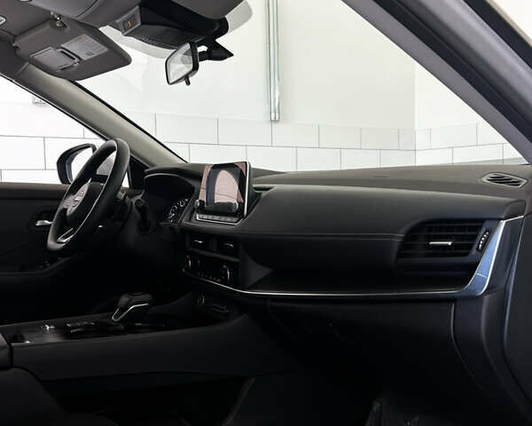 Сірий Ніссан Rogue, об'ємом двигуна 1.5 л та пробігом 62 тис. км за 22000 $, фото 58 на Automoto.ua