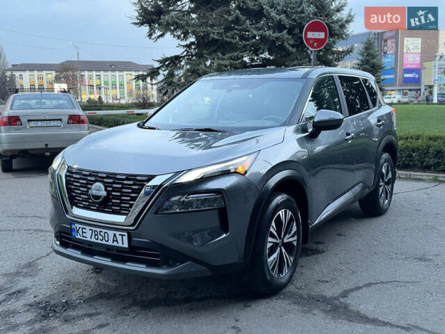 Серый Ниссан Rogue, объемом двигателя 1.5 л и пробегом 19 тыс. км за 20900 $, фото 1 на Automoto.ua