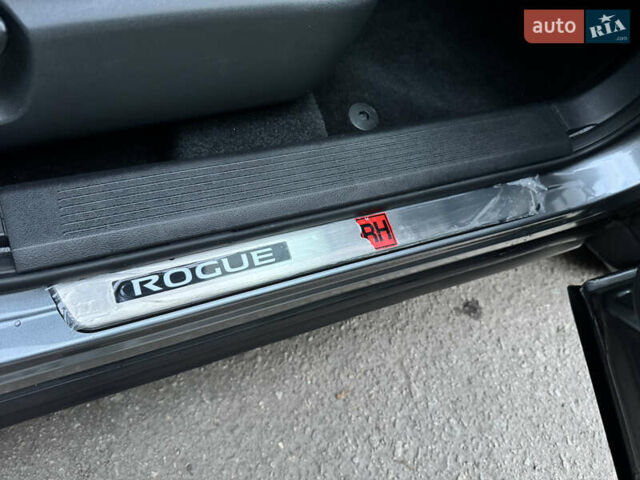 Серый Ниссан Rogue, объемом двигателя 1.5 л и пробегом 19 тыс. км за 20900 $, фото 20 на Automoto.ua
