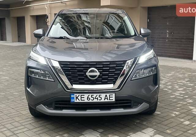 Серый Ниссан Rogue, объемом двигателя 1.5 л и пробегом 56 тыс. км за 21950 $, фото 46 на Automoto.ua