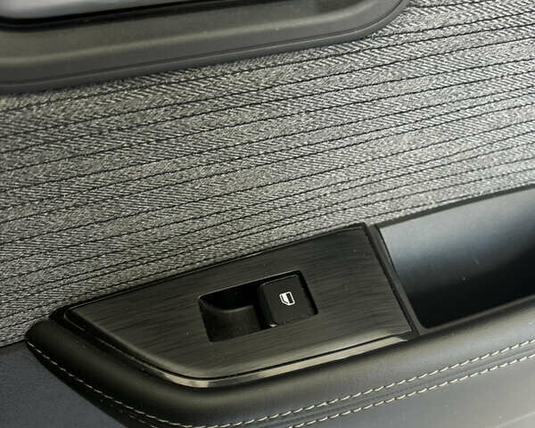 Сірий Ніссан Rogue, об'ємом двигуна 1.5 л та пробігом 62 тис. км за 22000 $, фото 55 на Automoto.ua