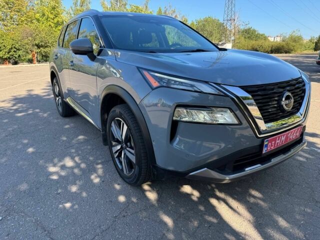 Серый Ниссан Rogue, объемом двигателя 1.5 л и пробегом 37 тыс. км за 26200 $, фото 8 на Automoto.ua