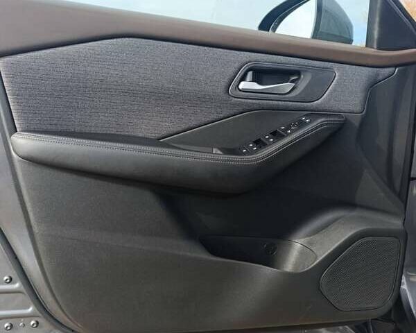 Сірий Ніссан Rogue, об'ємом двигуна 1.5 л та пробігом 76 тис. км за 20600 $, фото 13 на Automoto.ua