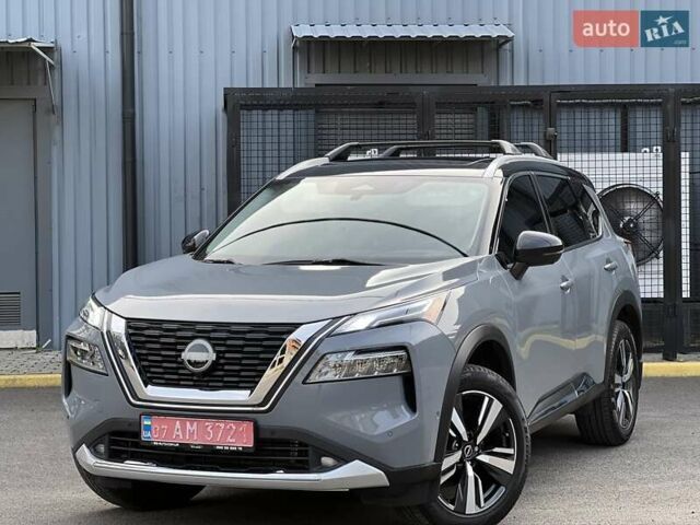 Серый Ниссан Rogue, объемом двигателя 1.5 л и пробегом 80 тыс. км за 29399 $, фото 6 на Automoto.ua