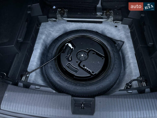 Серый Ниссан Rogue, объемом двигателя 1.5 л и пробегом 19 тыс. км за 20900 $, фото 22 на Automoto.ua