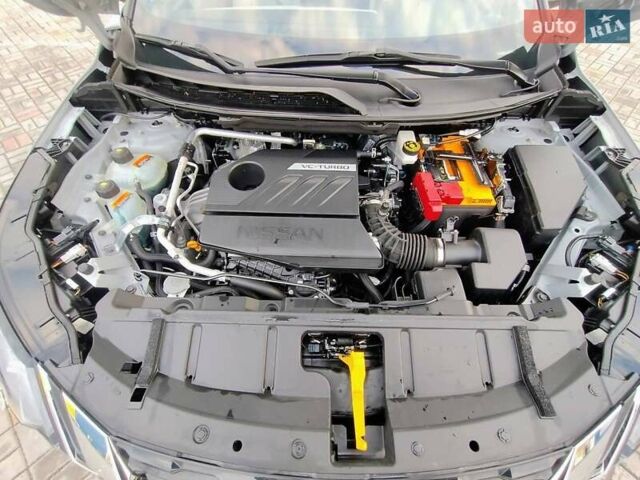 Серый Ниссан Rogue, объемом двигателя 1.5 л и пробегом 87 тыс. км за 24000 $, фото 12 на Automoto.ua