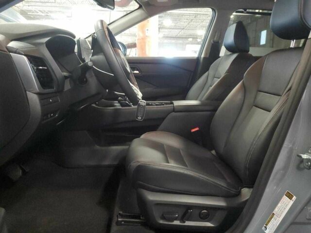 Сірий Ніссан Rogue, об'ємом двигуна 0 л та пробігом 9 тис. км за 7000 $, фото 6 на Automoto.ua