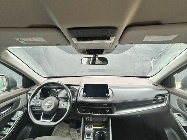 Сірий Ніссан Rogue, об'ємом двигуна 1.5 л та пробігом 82 тис. км за 22300 $, фото 9 на Automoto.ua